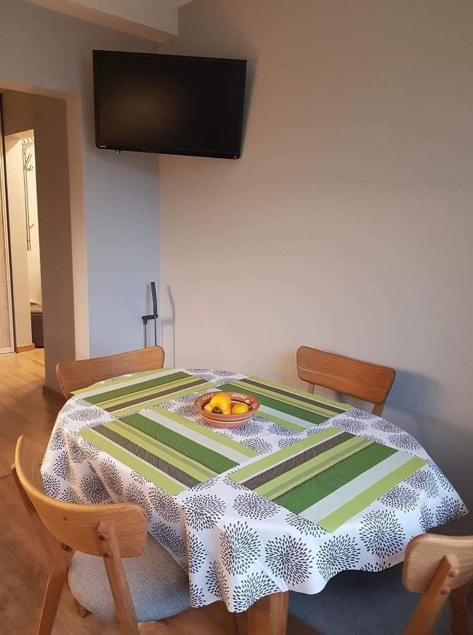 Cosy Home 10 Min From City Center 塔林 外观 照片